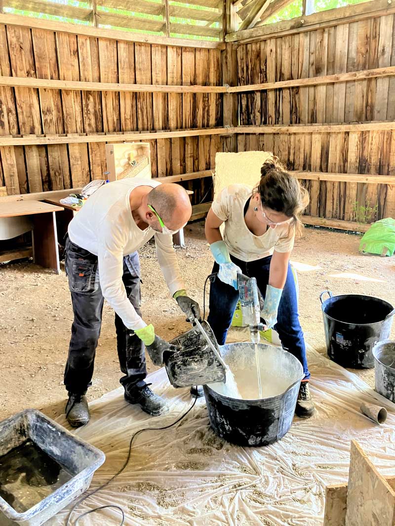 Formation chanvre - manipulation mat&eacute;riaux